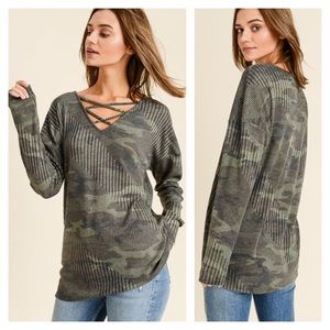 Tops - 🎉BLOWOUT SALE💥🔥Camo Ribbed Criss Cross Top Tops - 🎉BLOWOUT SALE💥🔥Camo Ribbed Criss Cross Top